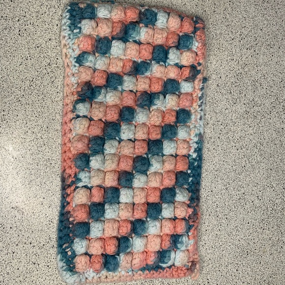 Reusable, eco-friendly, crochet swifter cover - Picture 2 of 3